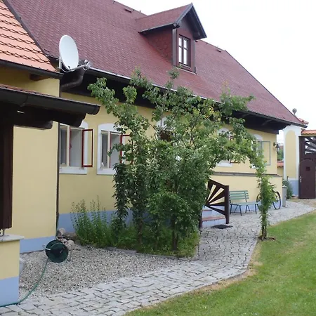 Vakantieboerderij Bij De Heilige Koe Сasa de vacaciones *